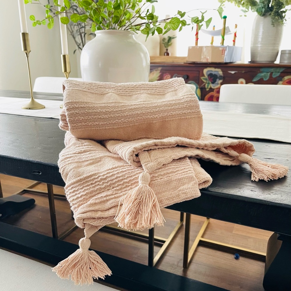 Hearth and hand cotton throw blanket new